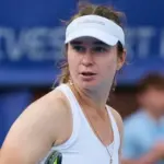 Дарія Снігур під час матчу проти Юлії Стародубцевої на турнірі WTA 1000 у Цинциннаті