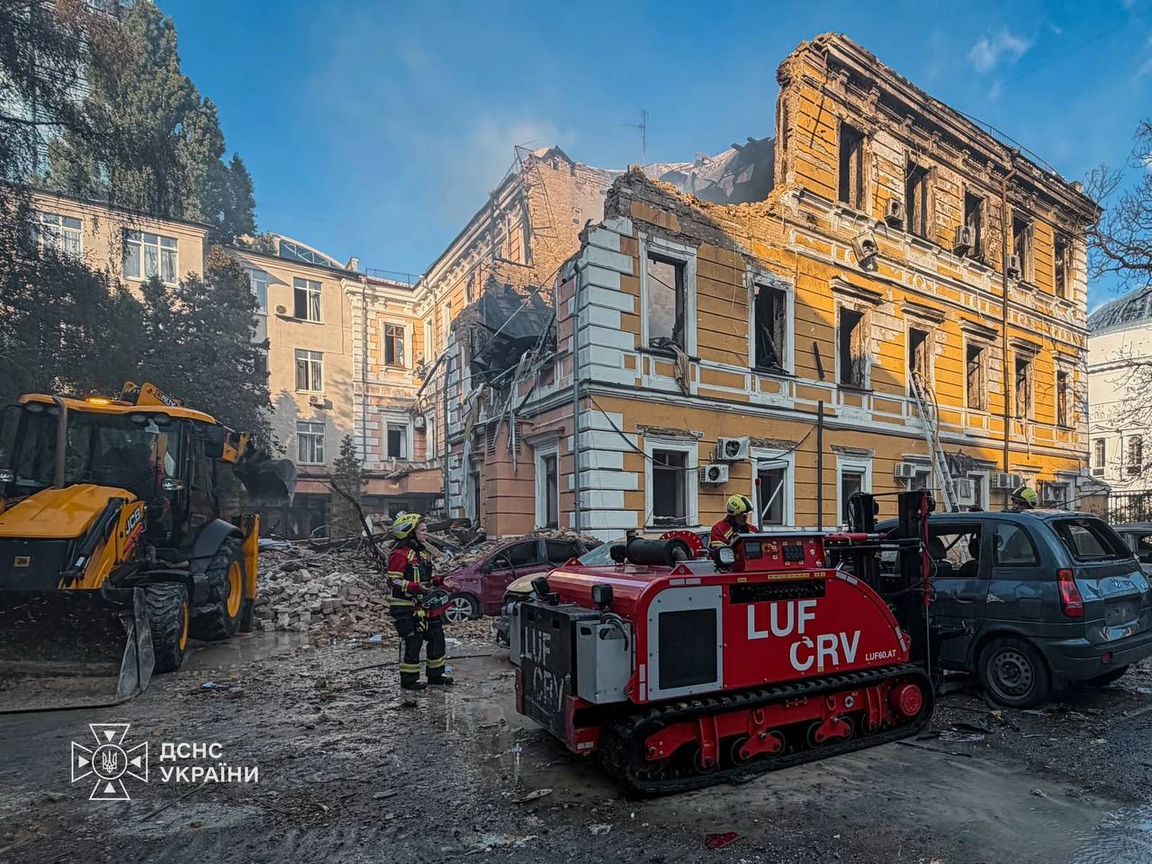 Хронологія двох нот Литви: від підпалу в Таллінні до ударів по Україні