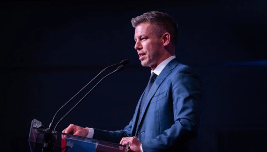 Будапешт відкидає послаблення міграційної політики після протестів у Франції